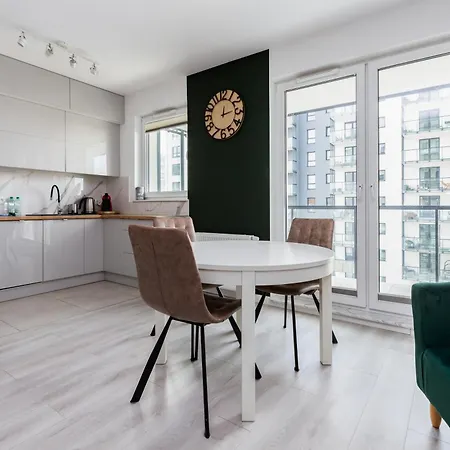 Appartamento Przymorze Modern By Bookinghost *