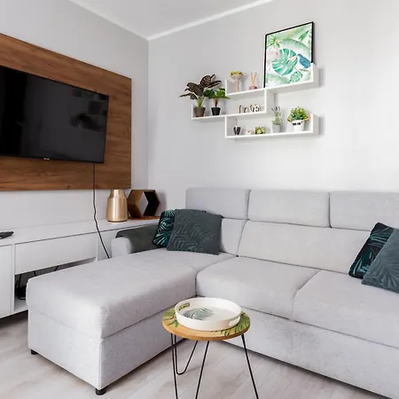 Apartment Przymorze Modern By Bookinghost *