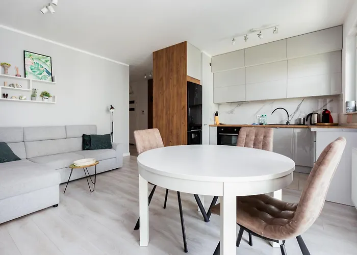 דירה Przymorze Modern By Bookinghost גדנסק